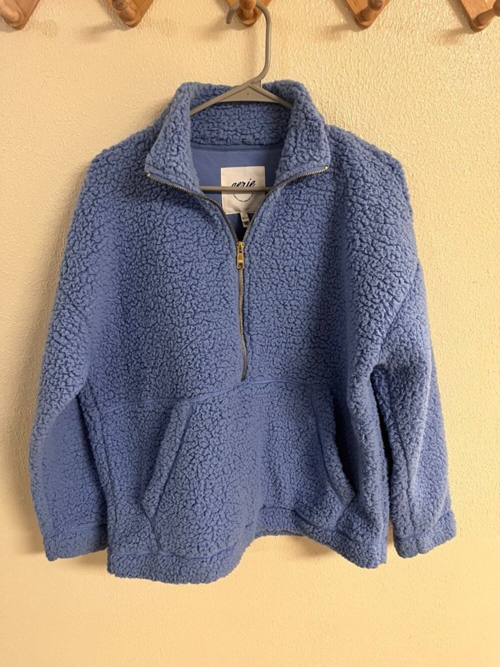 Aerie Dream Sherpa Quarter Zip Sweatshirt size XS